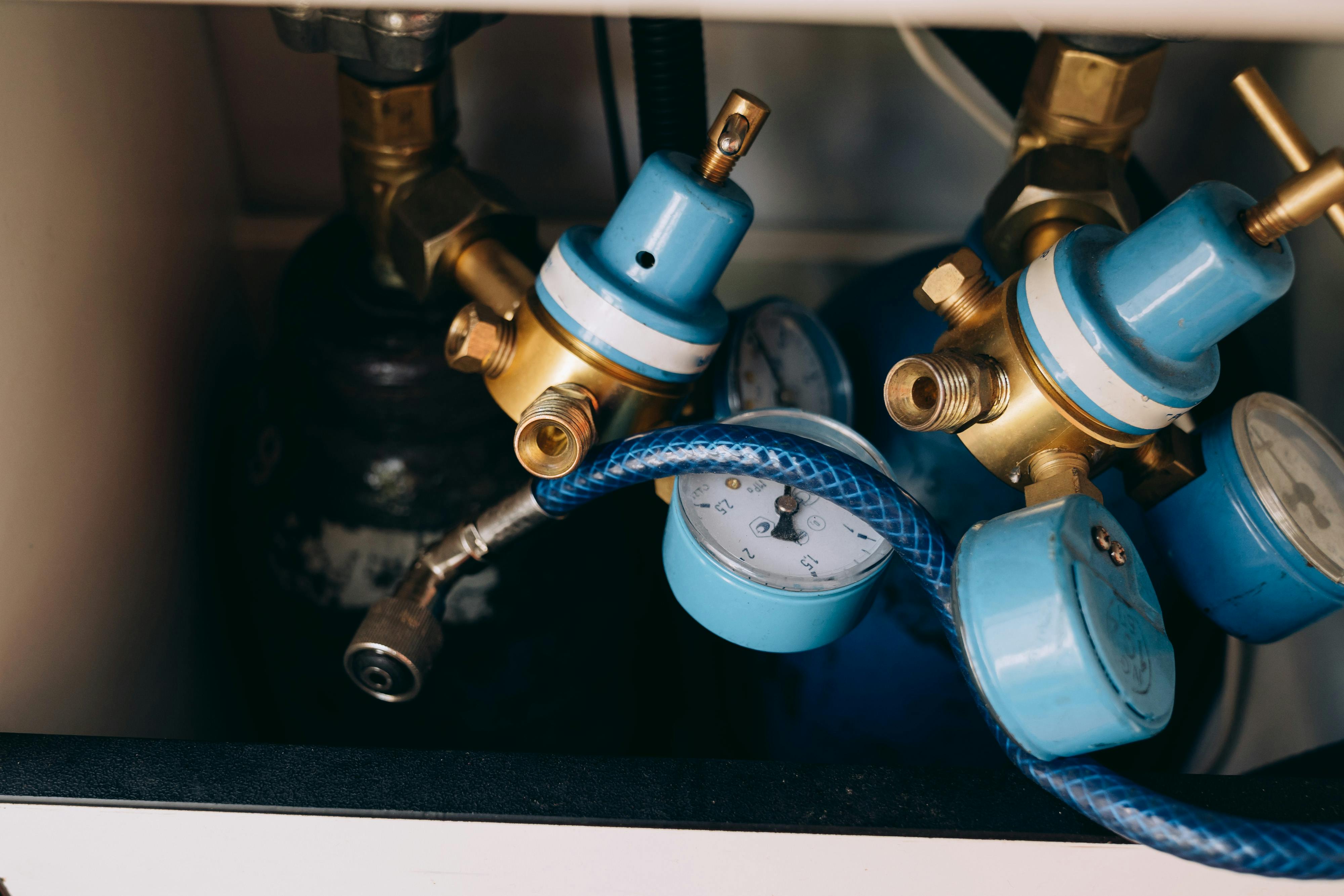 Liquid Expansion and Vapour Pressure Sensors in IoT: Old Principles, New Applications