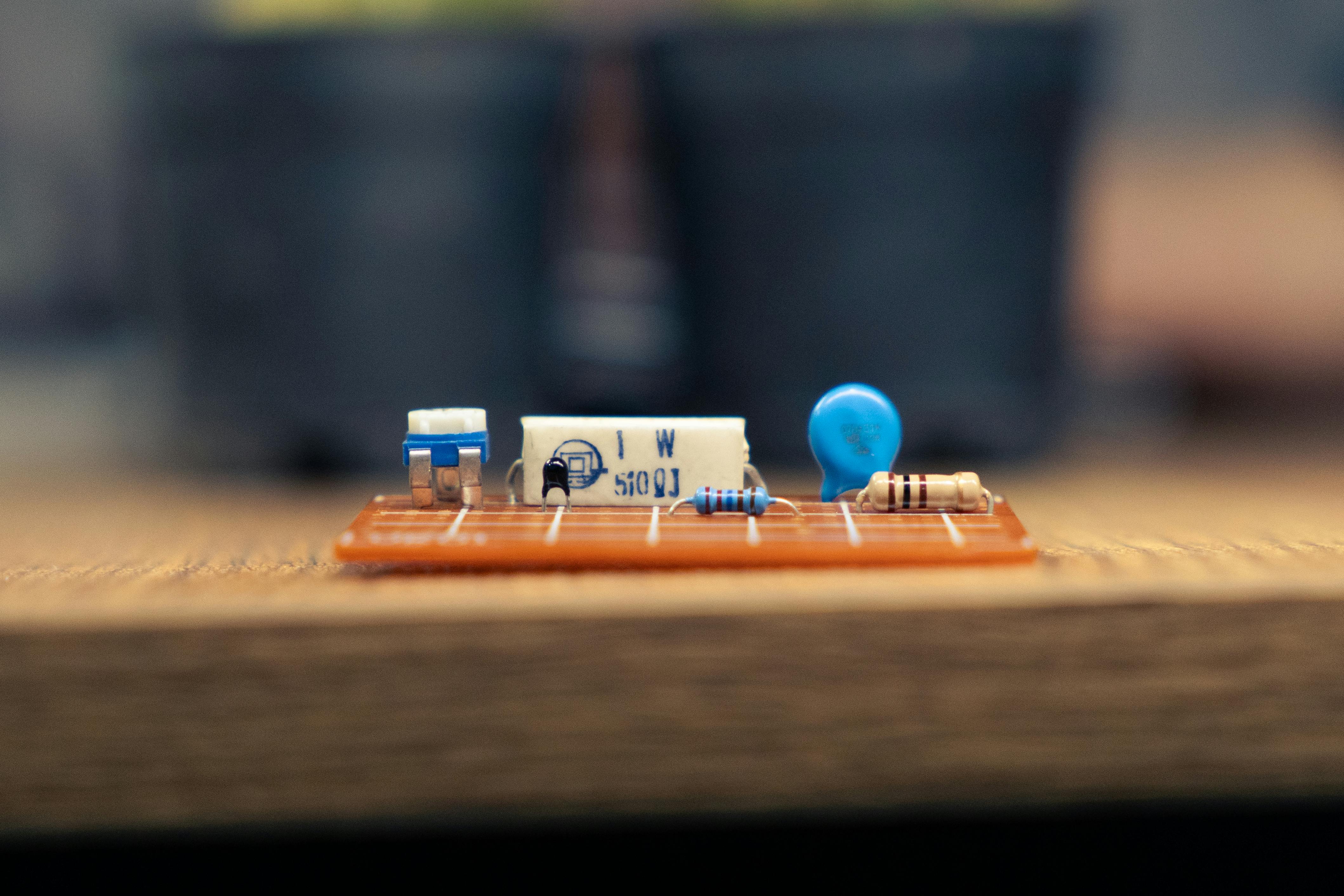 From Metal Strips to Smart Devices: How Bimetallic Sensors Fit Into IoT